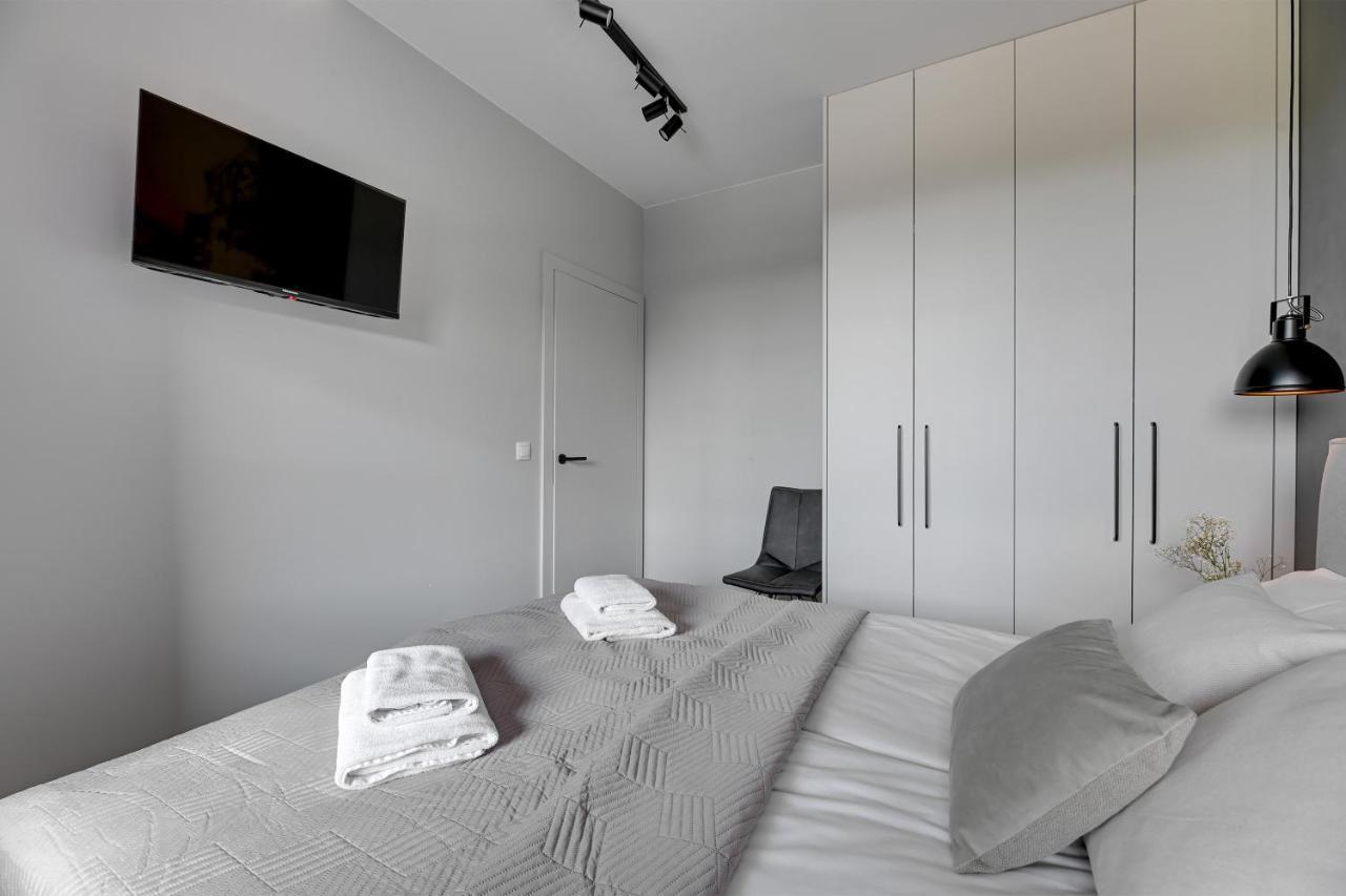 Flatbook - Center Aura 40 Apartment
