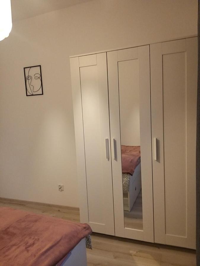 Apartament Cztery Pory Roku Apartment *