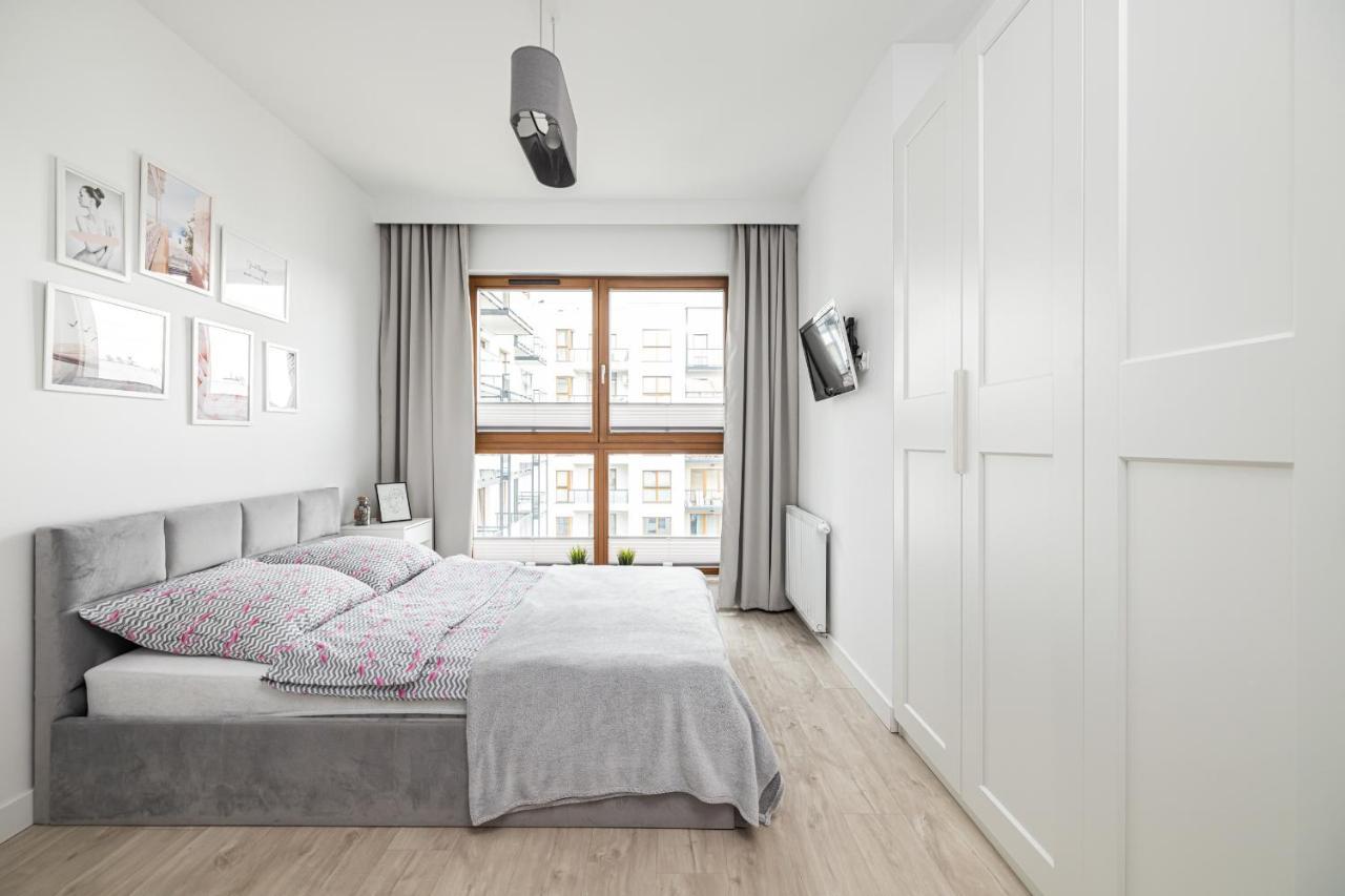 Apartament Blisko Morza, 47m Kw. Dwa Niezalezne Pokoje.