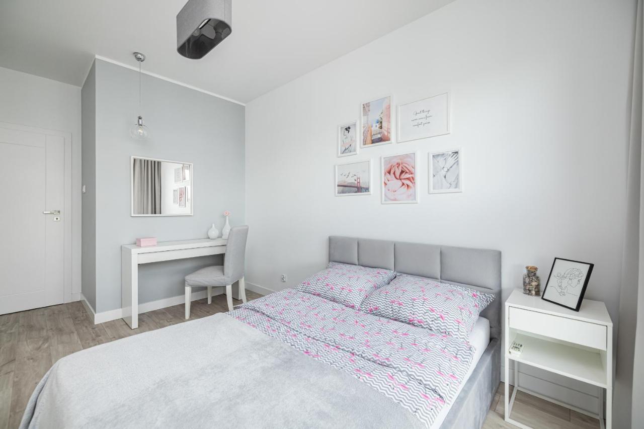Apartament Blisko Morza, 47m Kw. Dwa Niezalezne Pokoje. * Gdansk