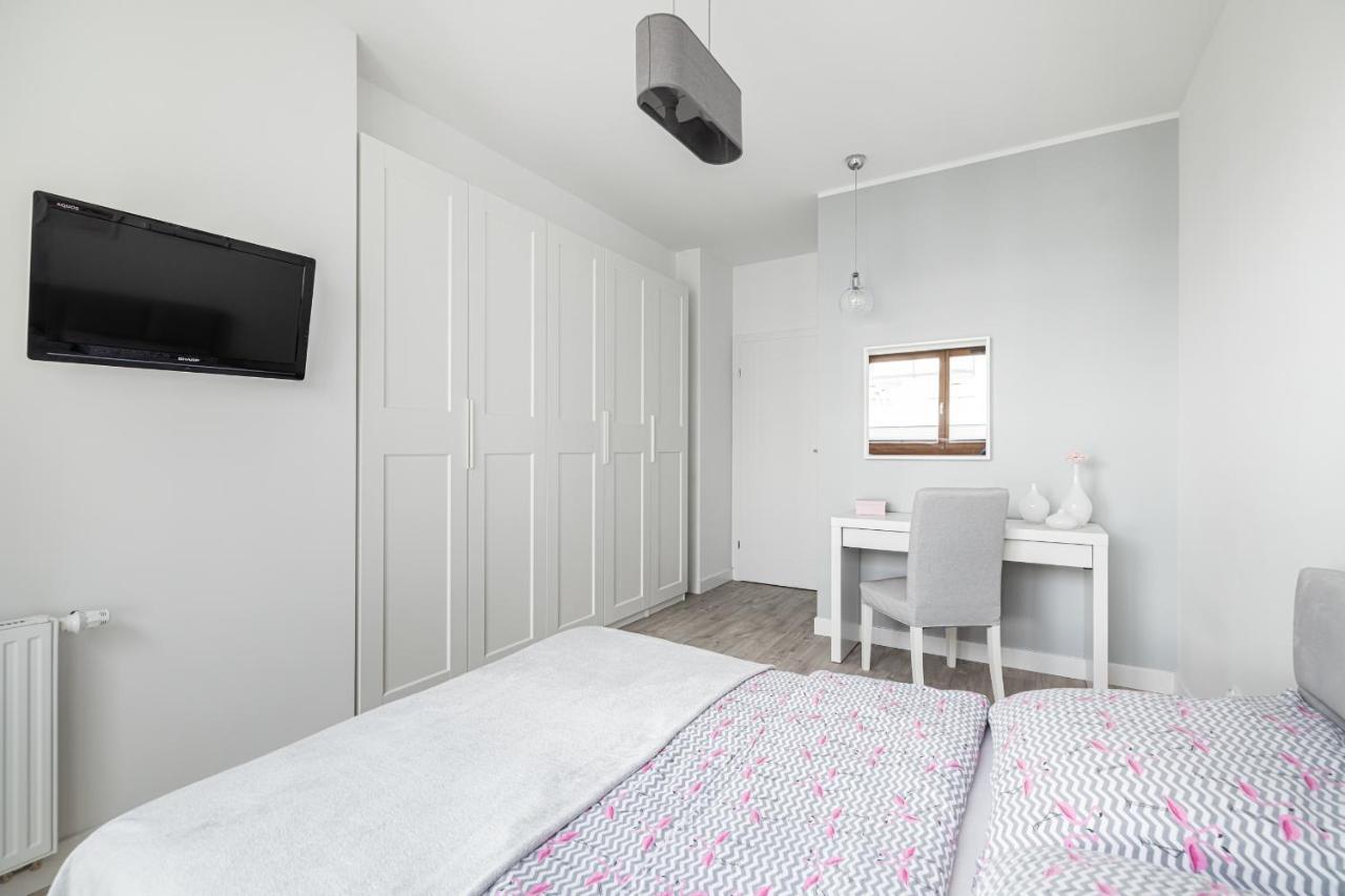 Apartment Apartament Blisko Morza, 47m Kw. Dwa Niezalezne Pokoje. *