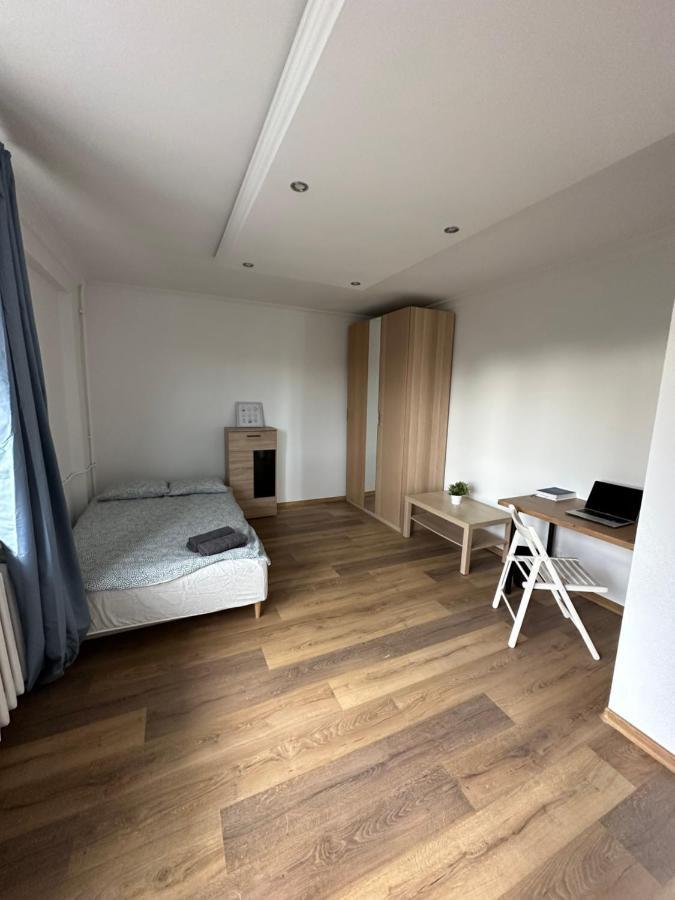 Guesthouset Rooms4less