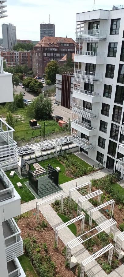 Doki Living & Foodhall Gdańsk