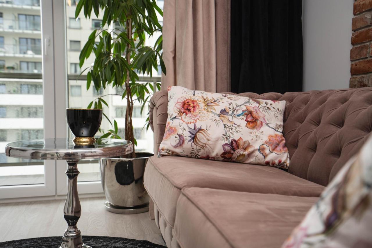 Apartment 66 *