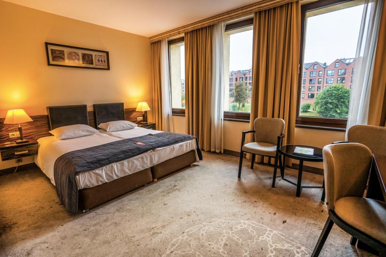 Qubus Hotel
