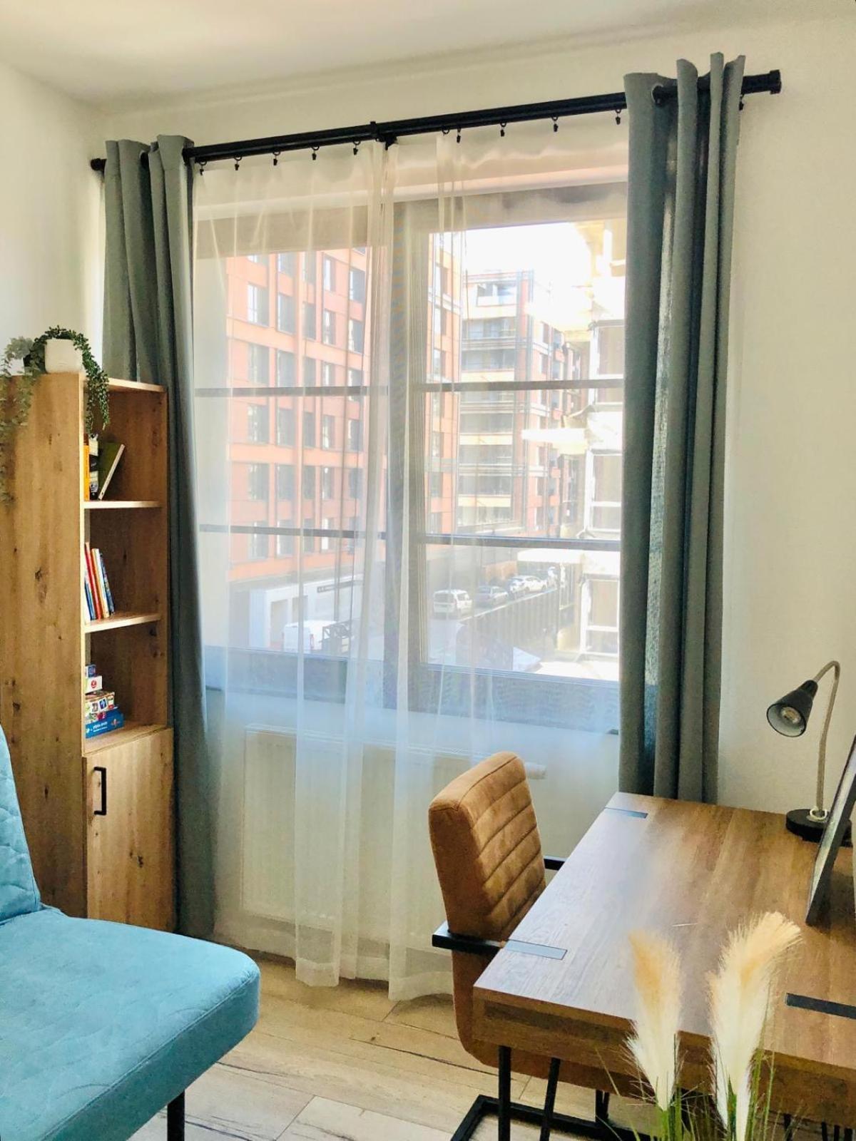 Apartment At The Shipyard *
