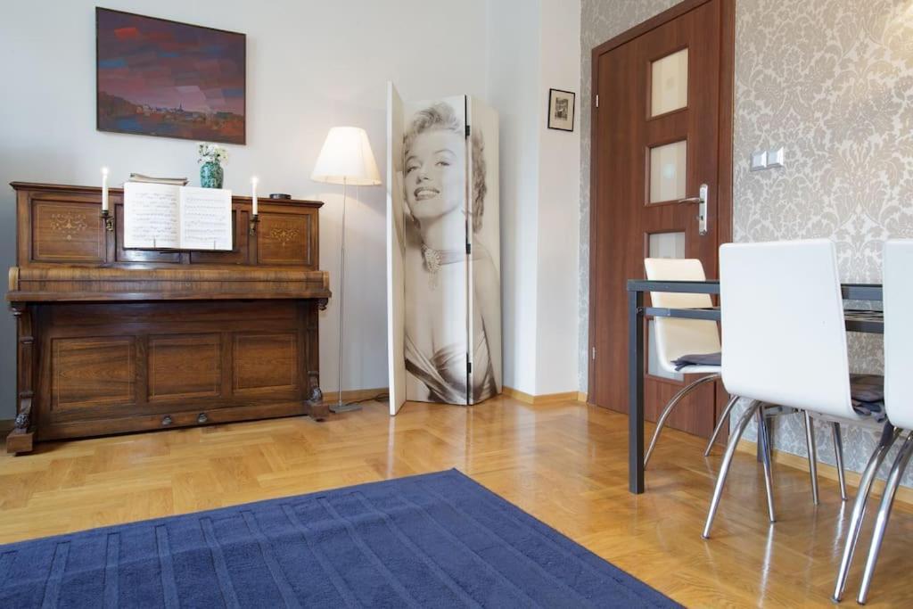 Just Old Town Apartament *