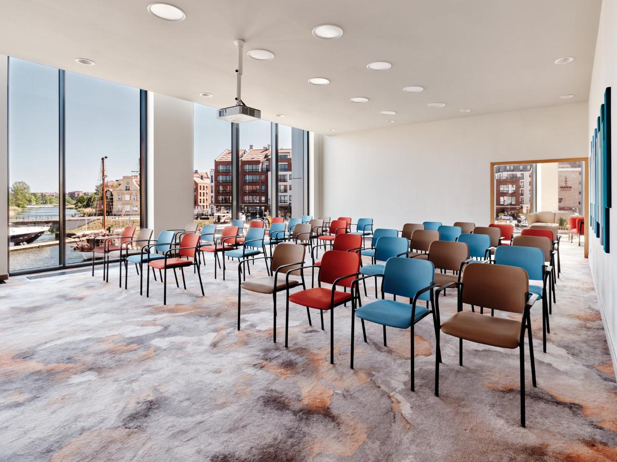 - Centre By Ihg Gdańsk