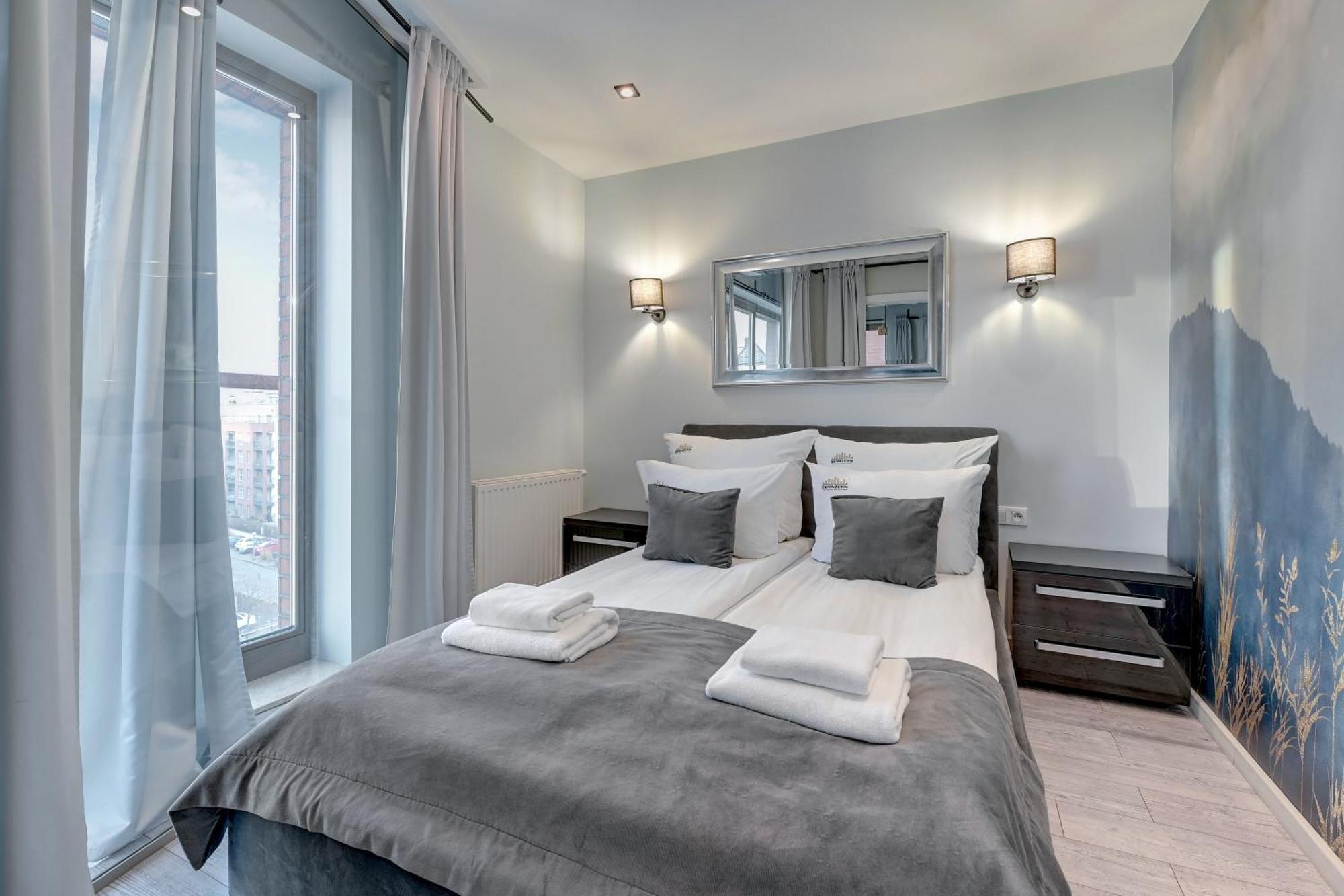Waterlane Riverside Spa, Pool & Gym By Downtown Lejlighed *