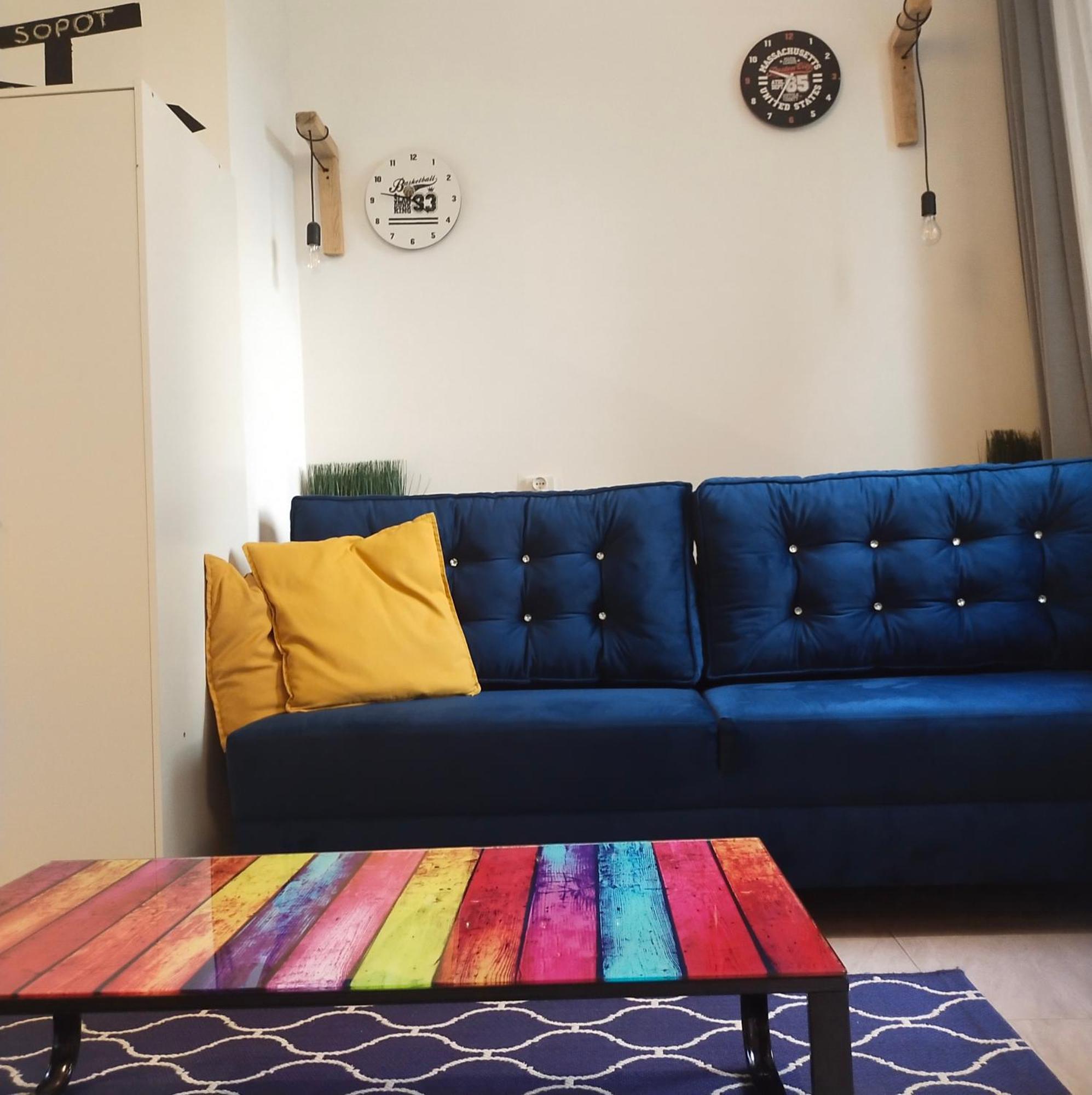 Albatros Black Apartment