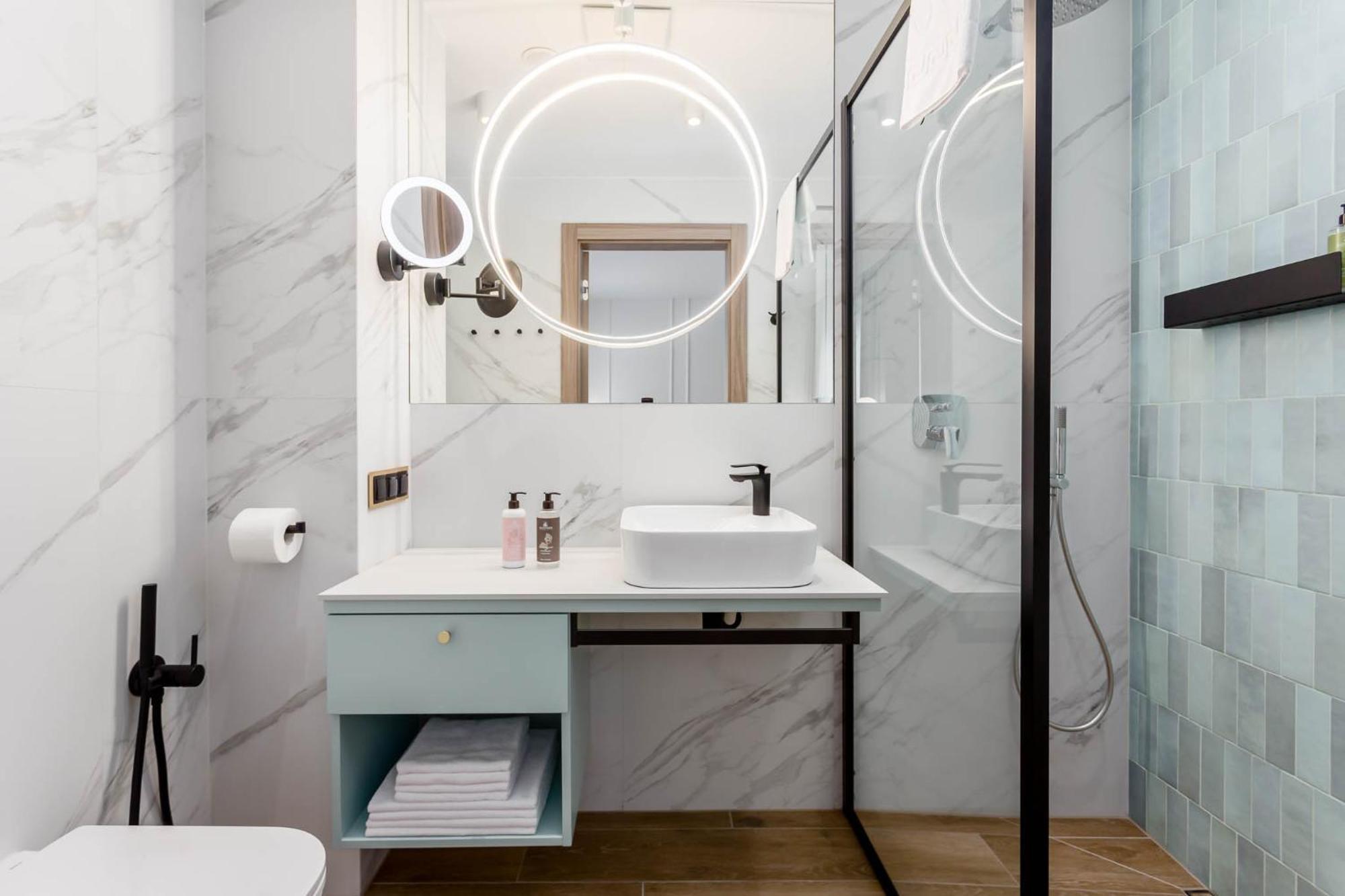 Deo Plaza By Rent Like - Old Town Aparthotel