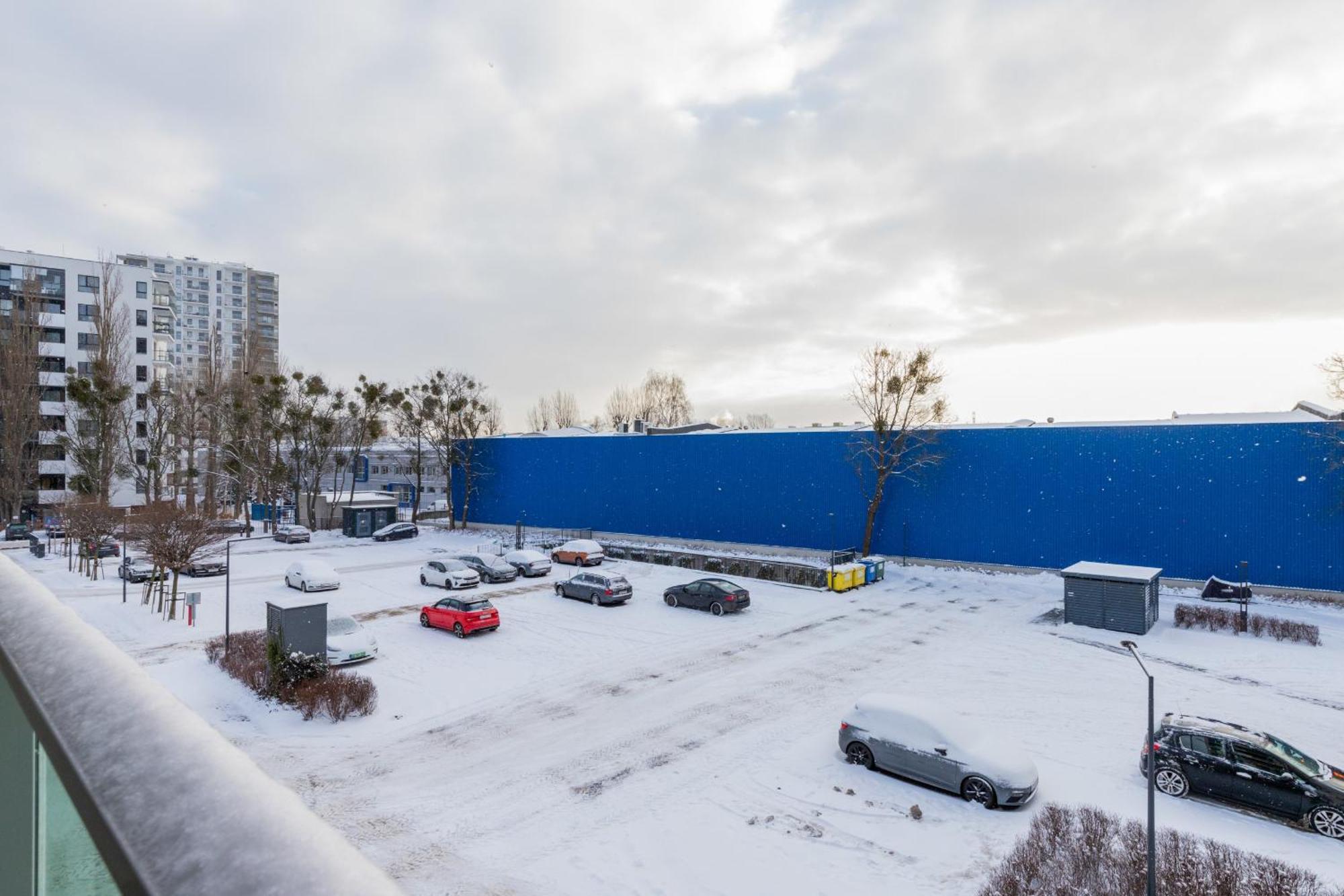 Solvo With Balcony & Parking Przymorze By Renters Apartment