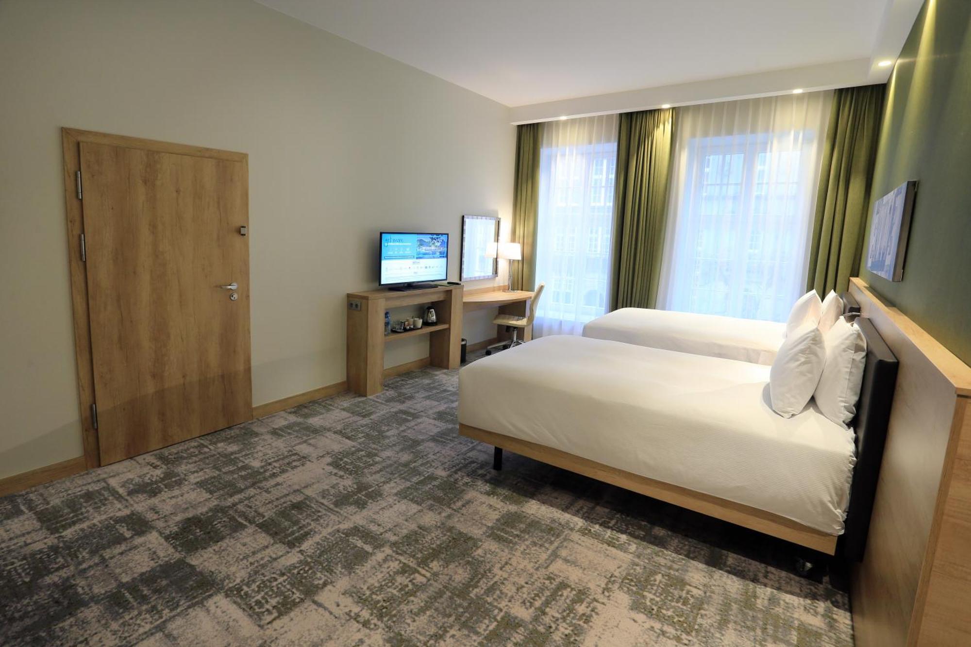 Hampton By Hilton Old Town 3*