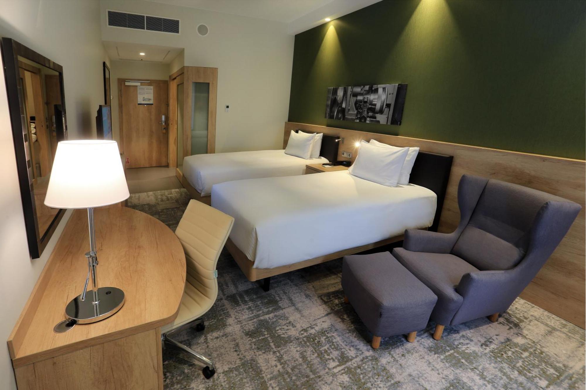 Hampton By Hilton Old Town Hotel 3*