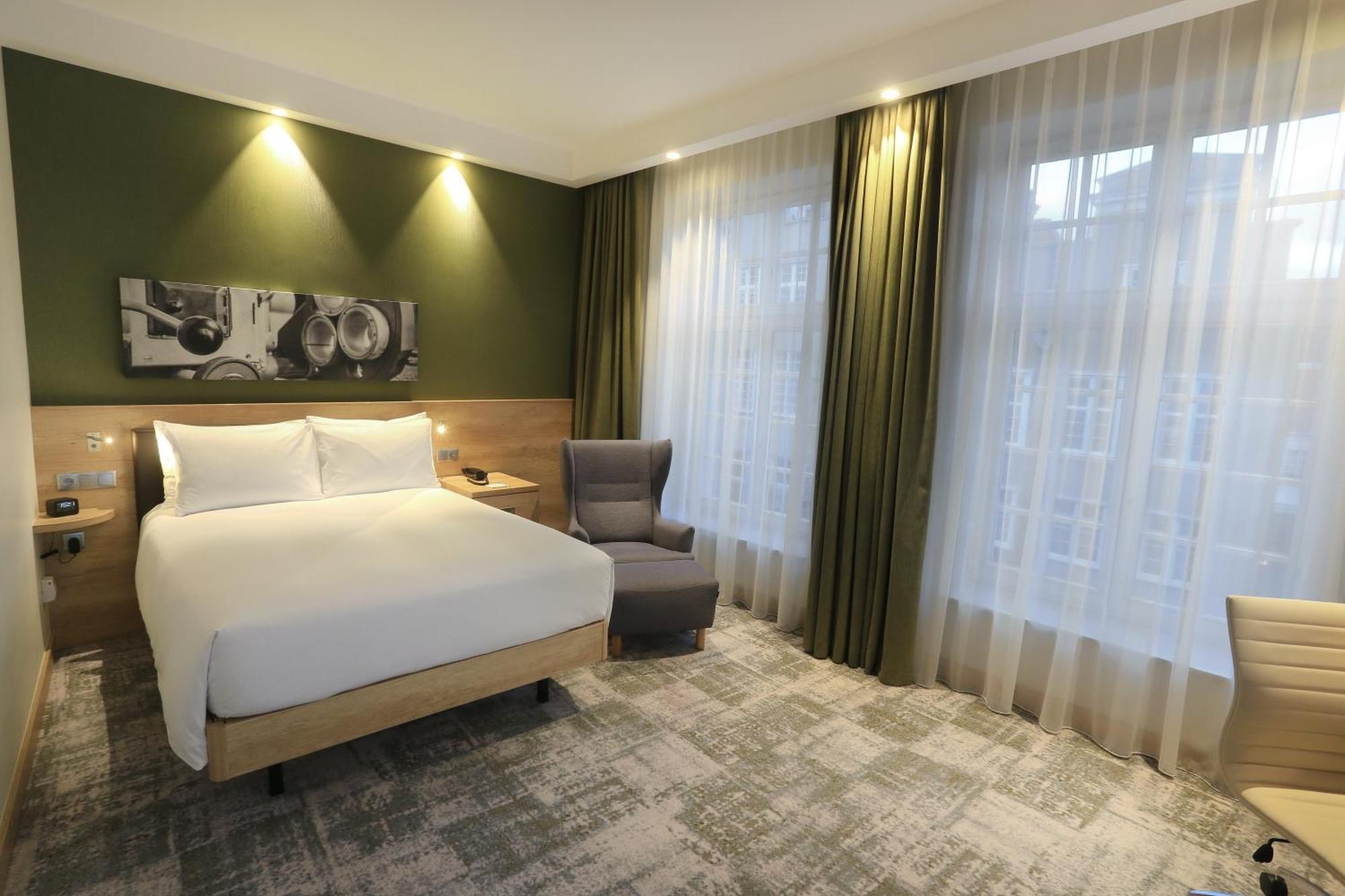 Hampton By Hilton Old Town 3*