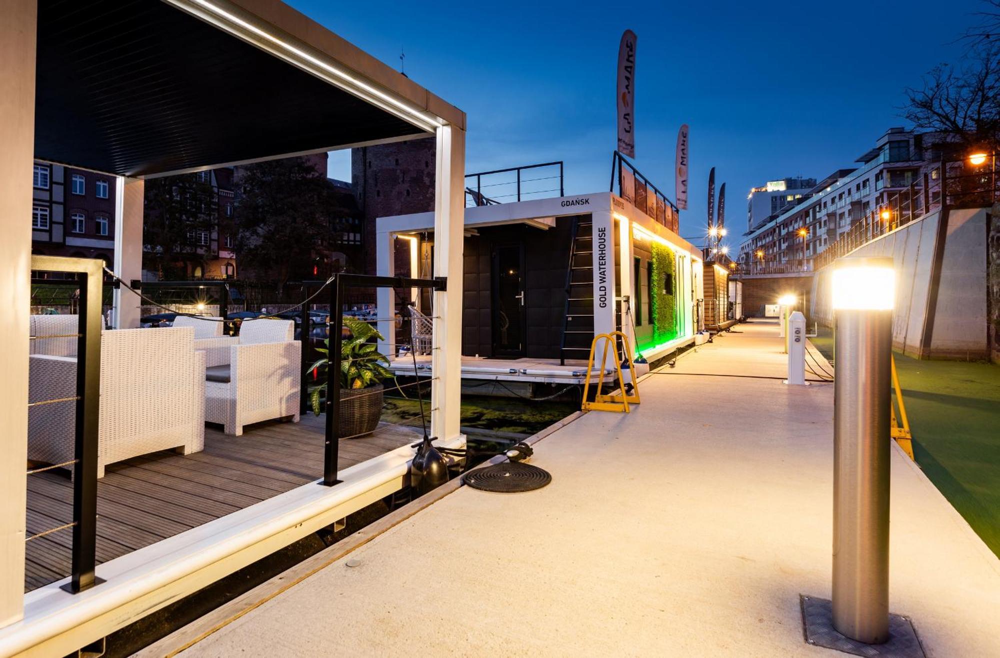 Na Wodzie - La Mare Motlava Houseboats With Sauna By Downtown Huoneisto Gdańsk