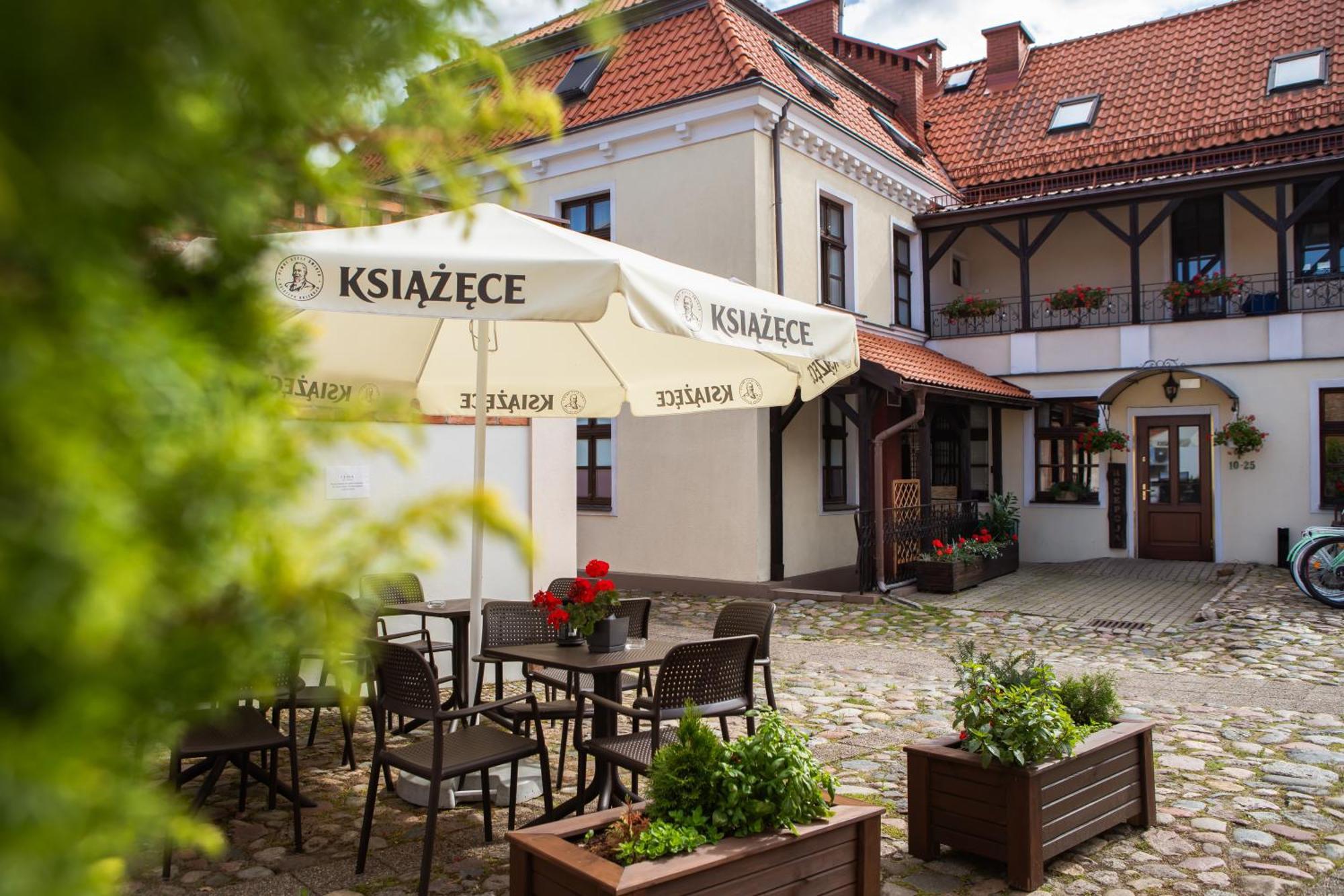 Aparthotel Oliwa Park 3*