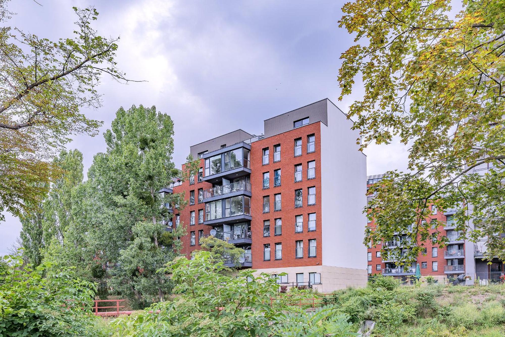 Apartment Hello Chmielna With Private Parking And Balcony Gdansk