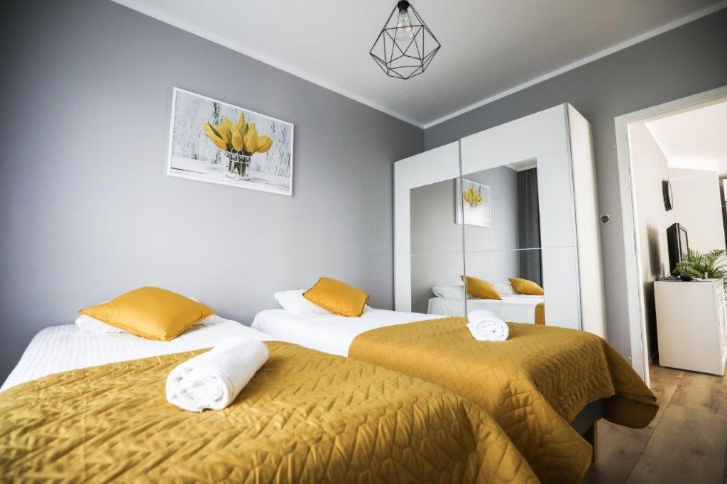 Glow Apartments, Baltica Towers Apartment *