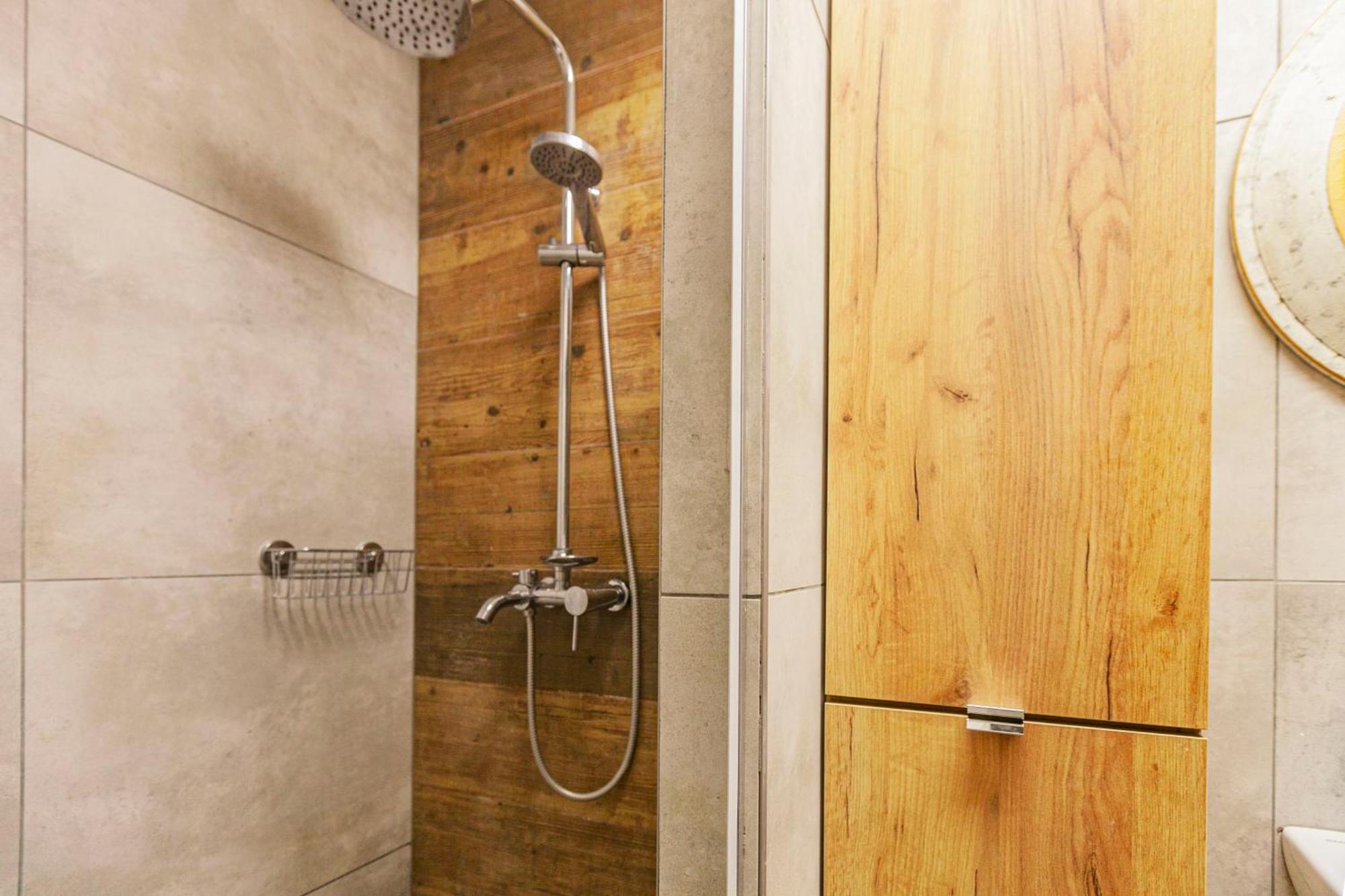Pod Grabami Homestay Gdansk