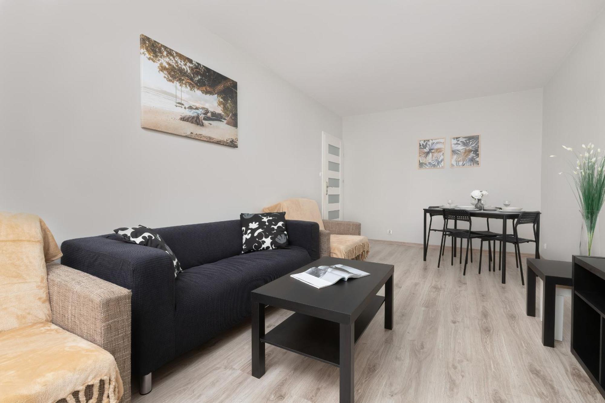 Cosy With Balcony In By Renters Apartamento Gdańsk