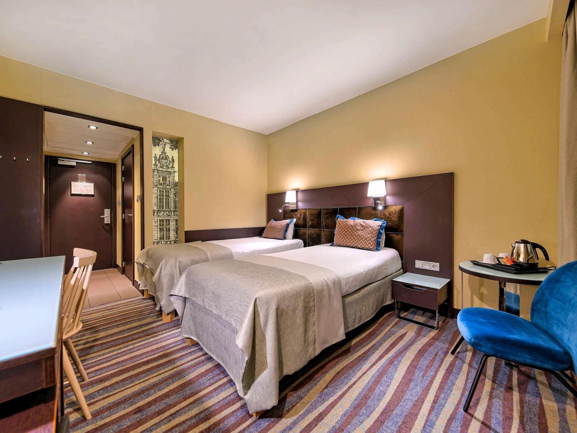 Mercure Stare