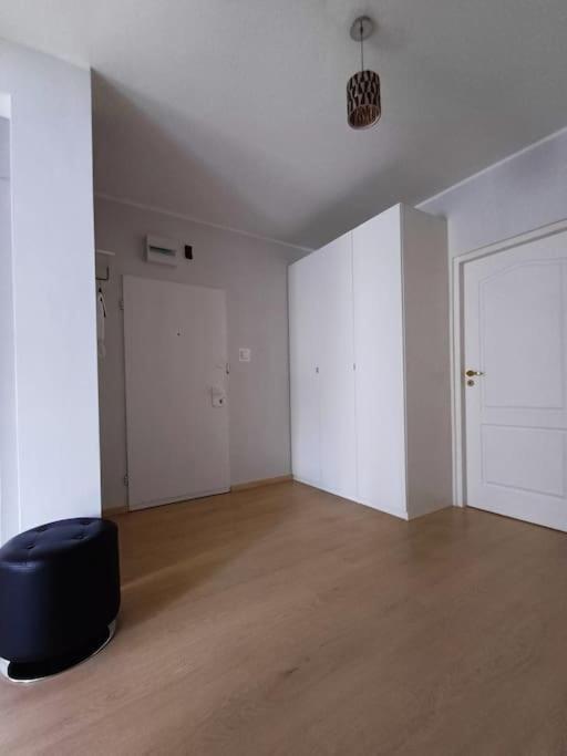 Apartament Nadmorski Las *