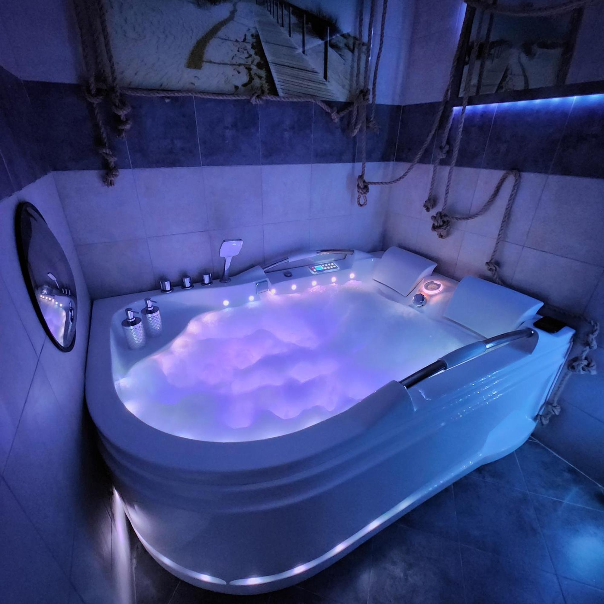 Apartamento By The Sea - Prestige With A Luxurious Jacuzzi, Sauna And An Exclusive Massage Chair Available In One Of The Apartments! Gdańsk