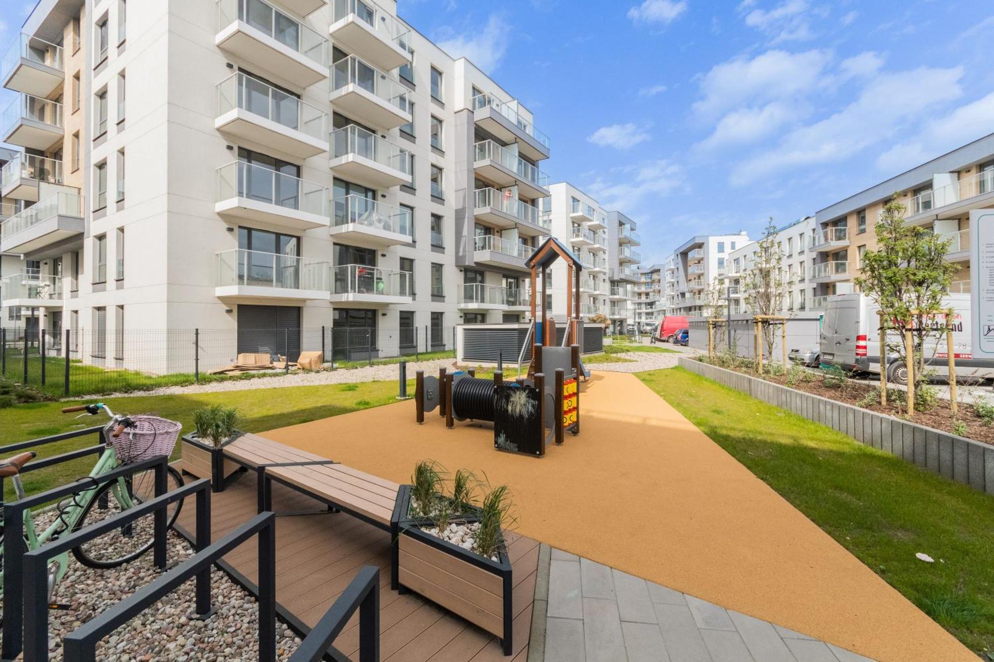 Apartment Golden Azzure By Grand