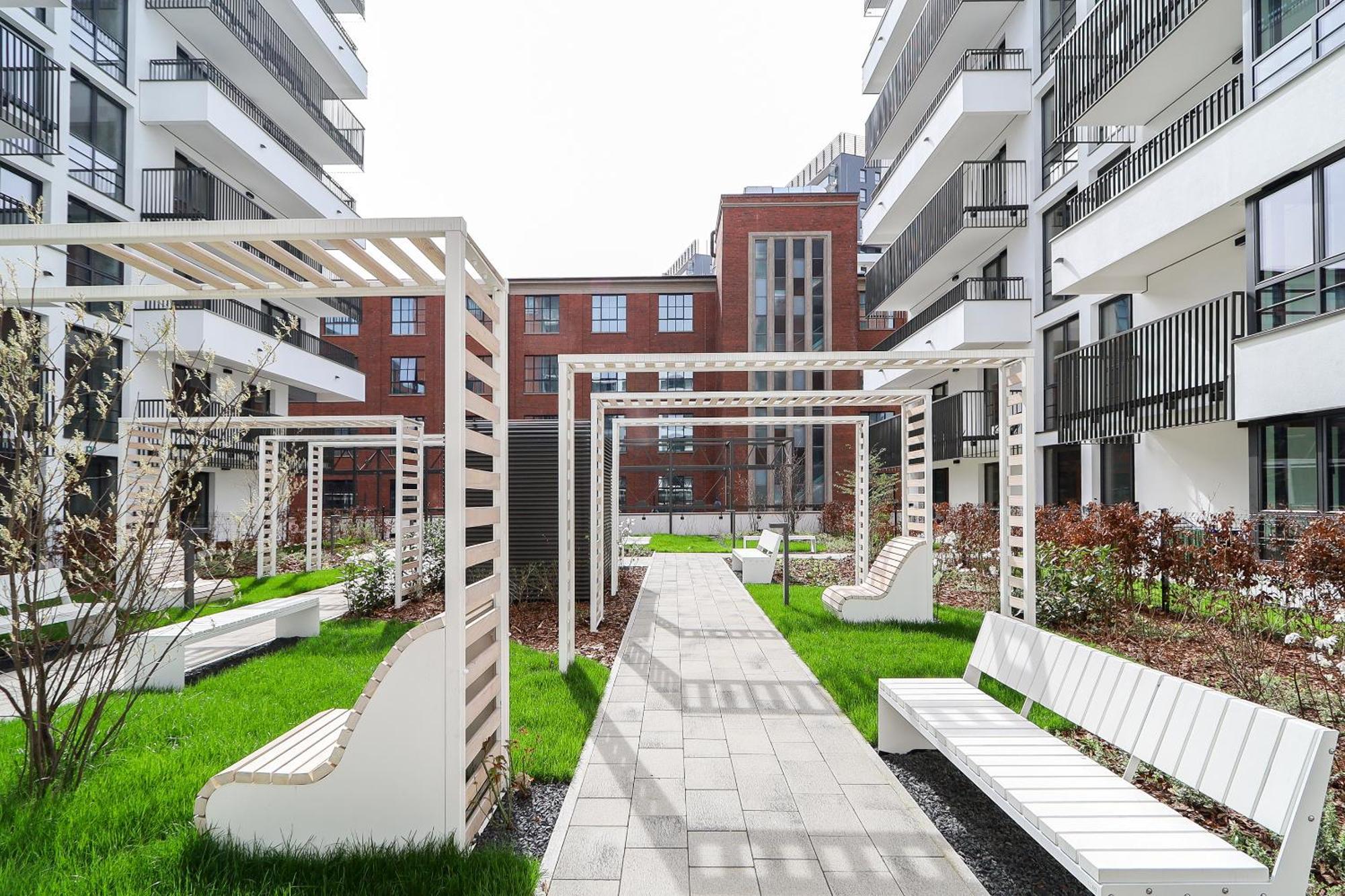 Căn hộ Glow Apartments, Stocznia Cesarska & Montownia Gdansk