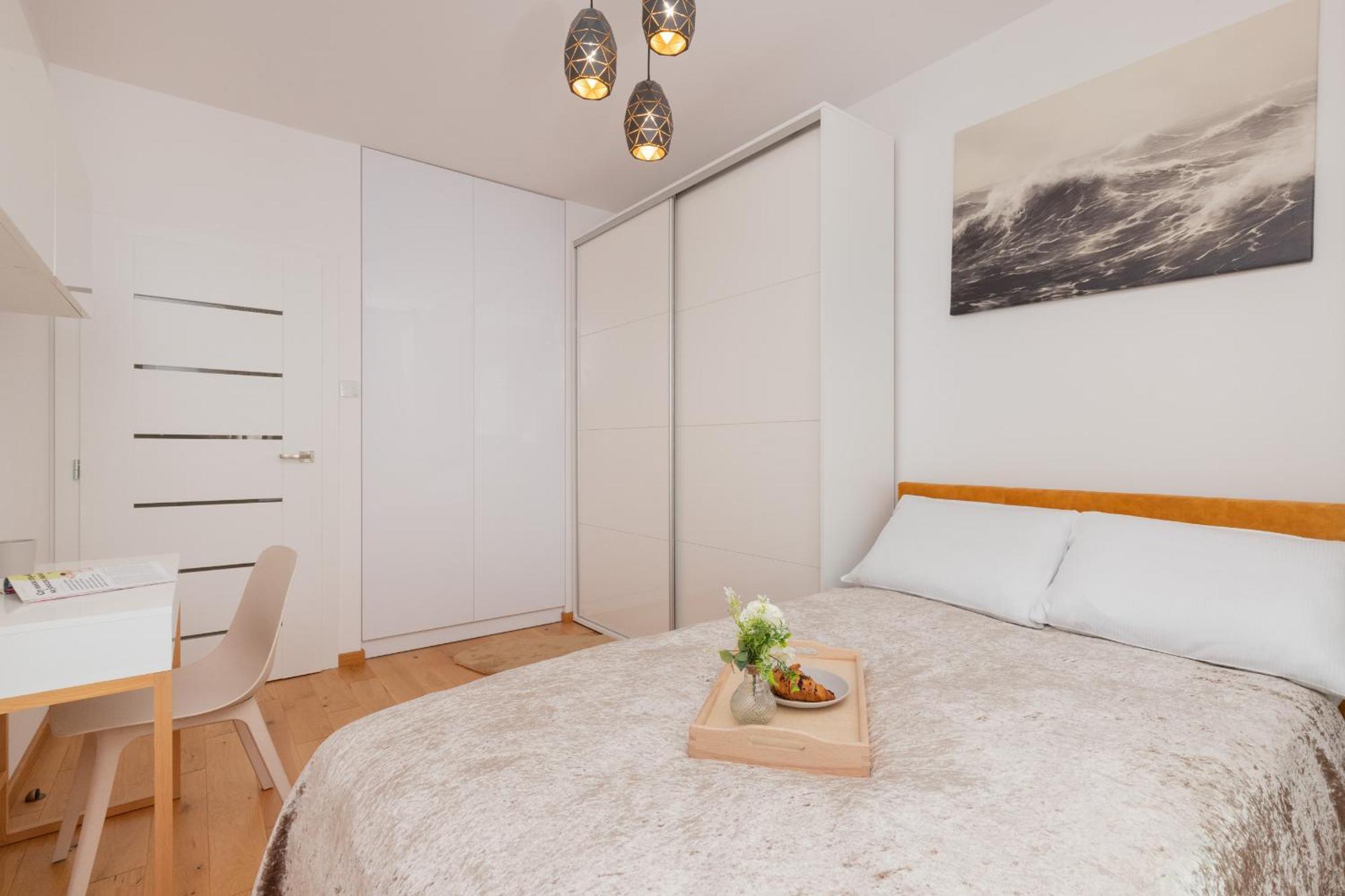 Apartamento Nowa Letnica Z Parkingiem I Balkonem Przy Stadionie Polsat Arena By Renters