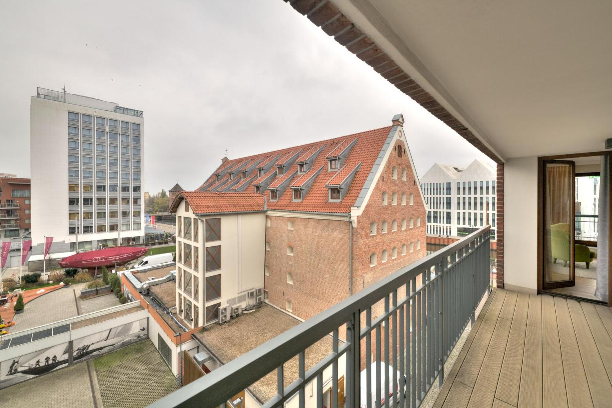 Apartment Dom & House - Old Town Szafarnia *