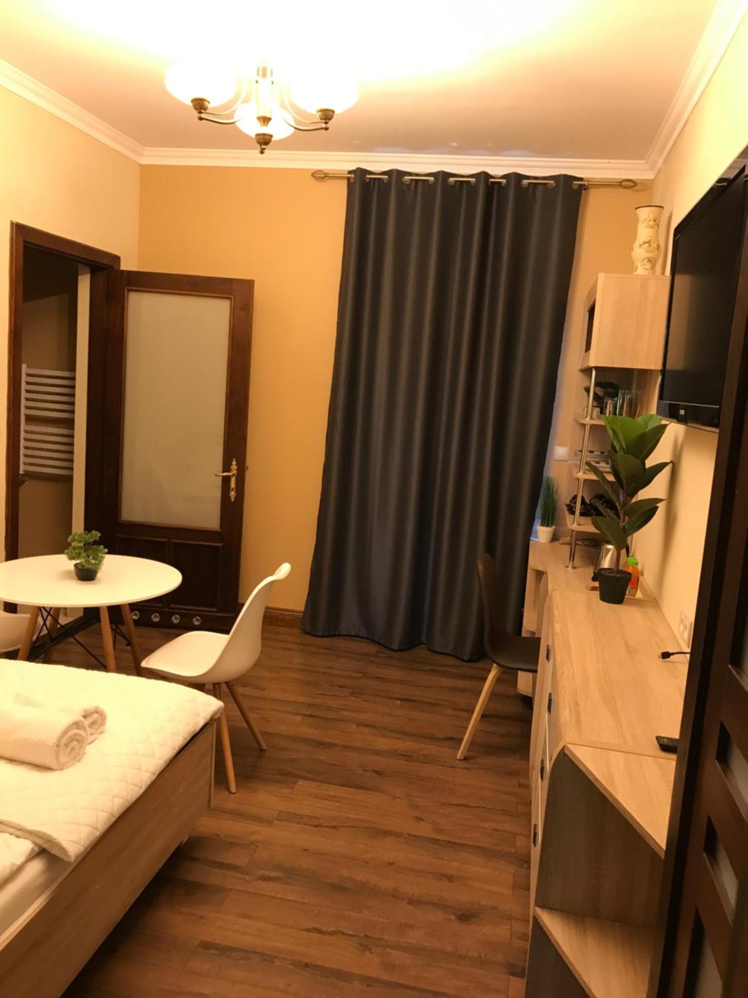 Acomodação com café da manhã  Dworek Oliwski Gdańsk