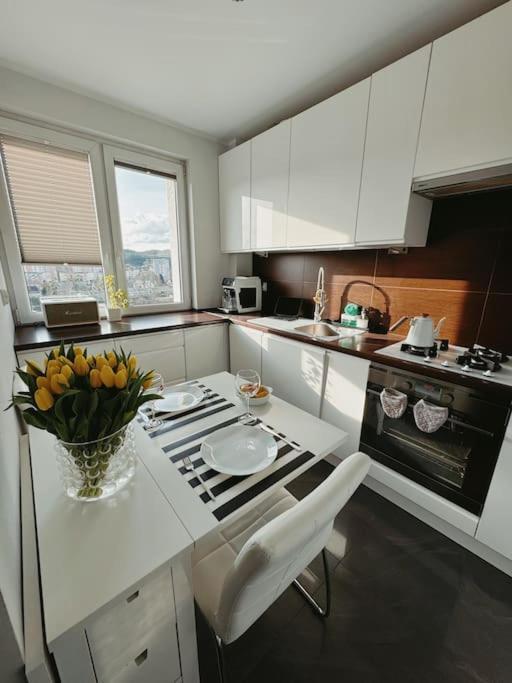 Apartament Z Widokiem Na Morze, 3 Min Ergo Arena Apartment