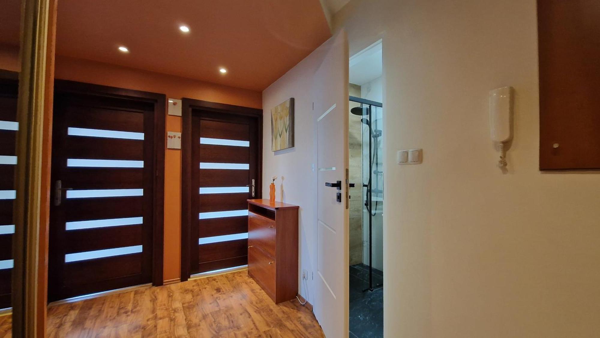 Apartament, 3 Pokoje Na 10 Pietrze *