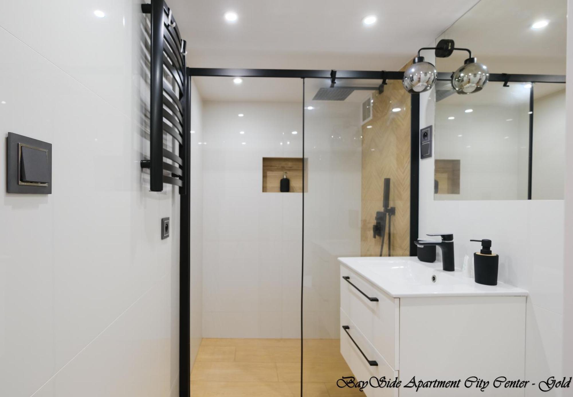Apartment Bayside Center *