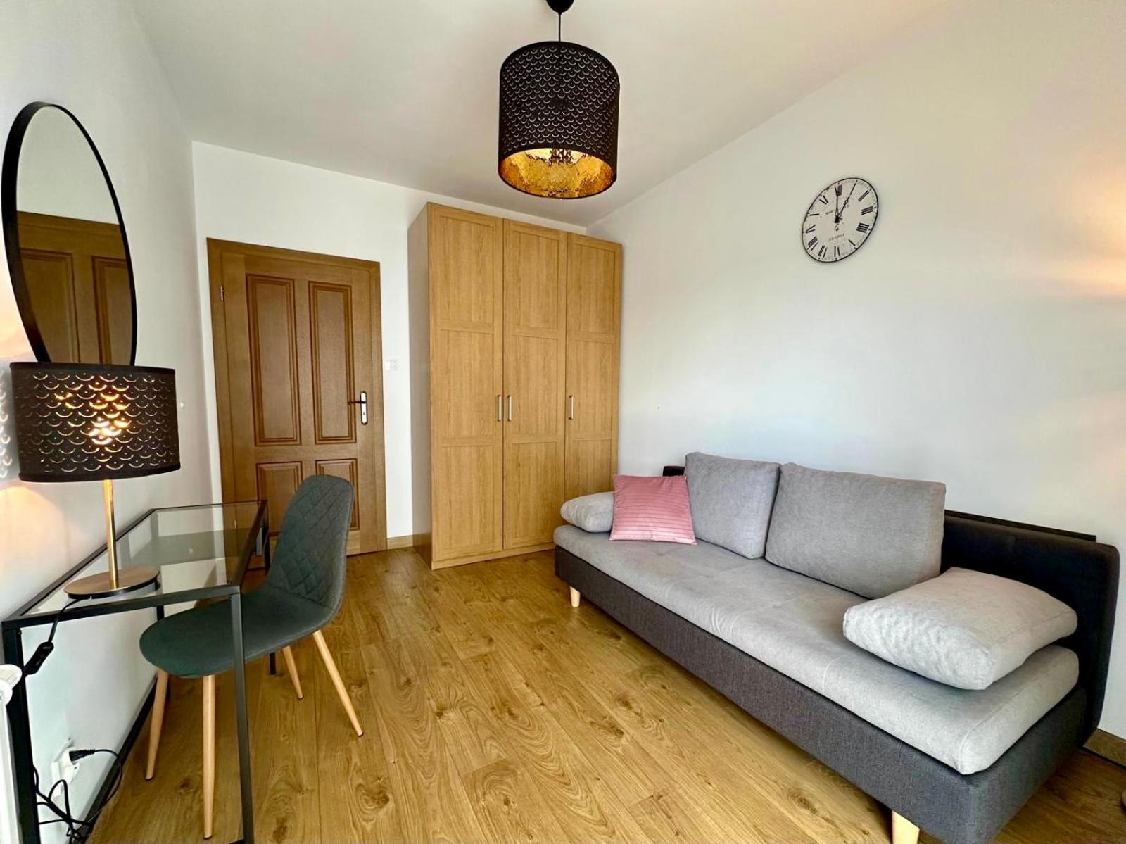 Căn hộ Caroline Q4apartments
