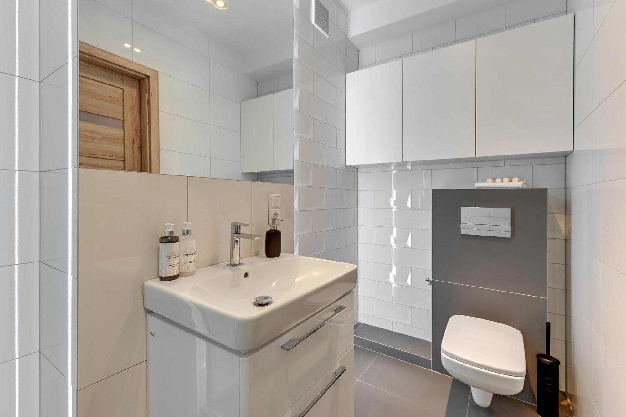 Aura Island Riverside By Downtown Apartment *
