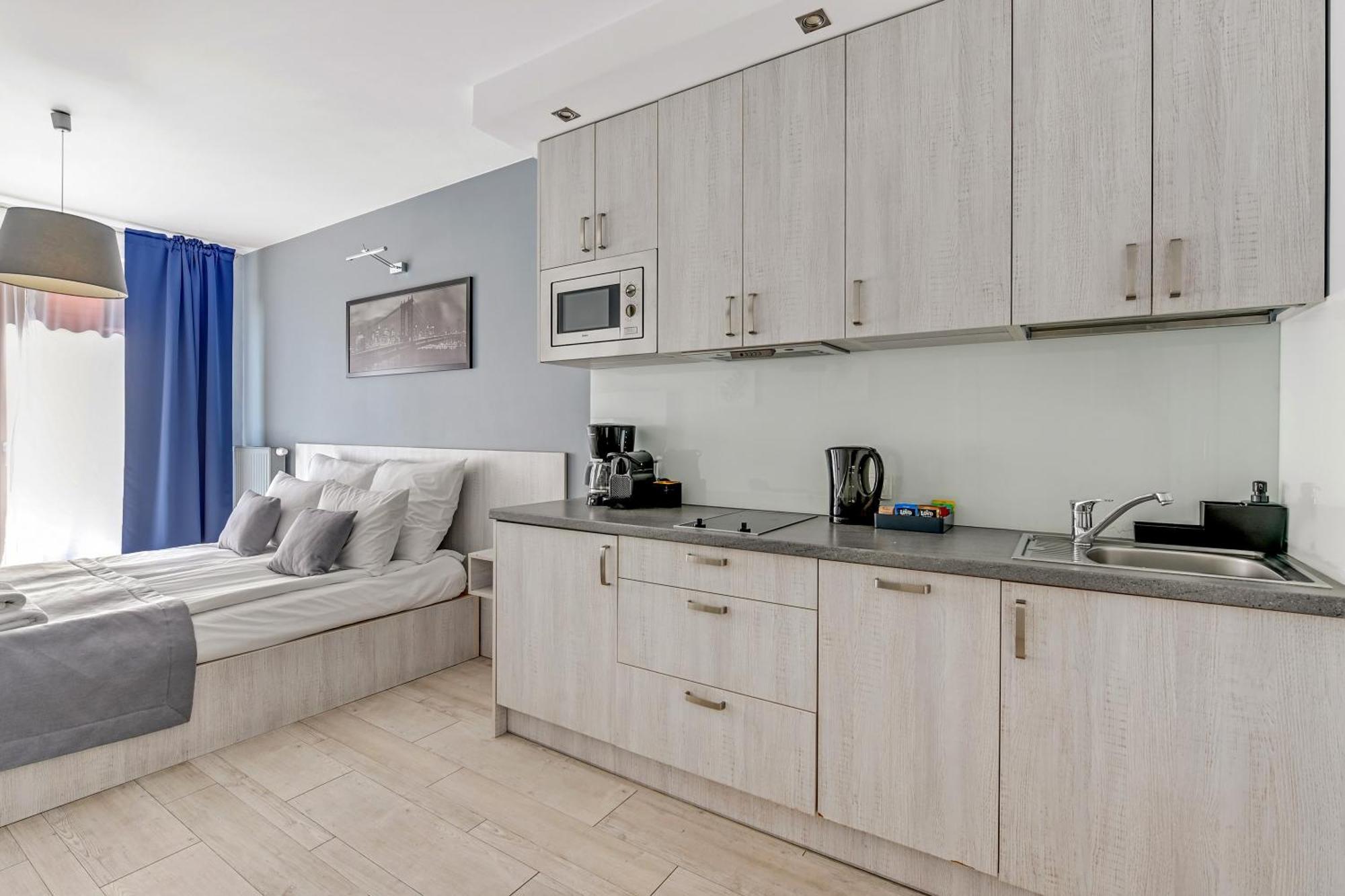 Aura Island Riverside By Downtown Apartment *