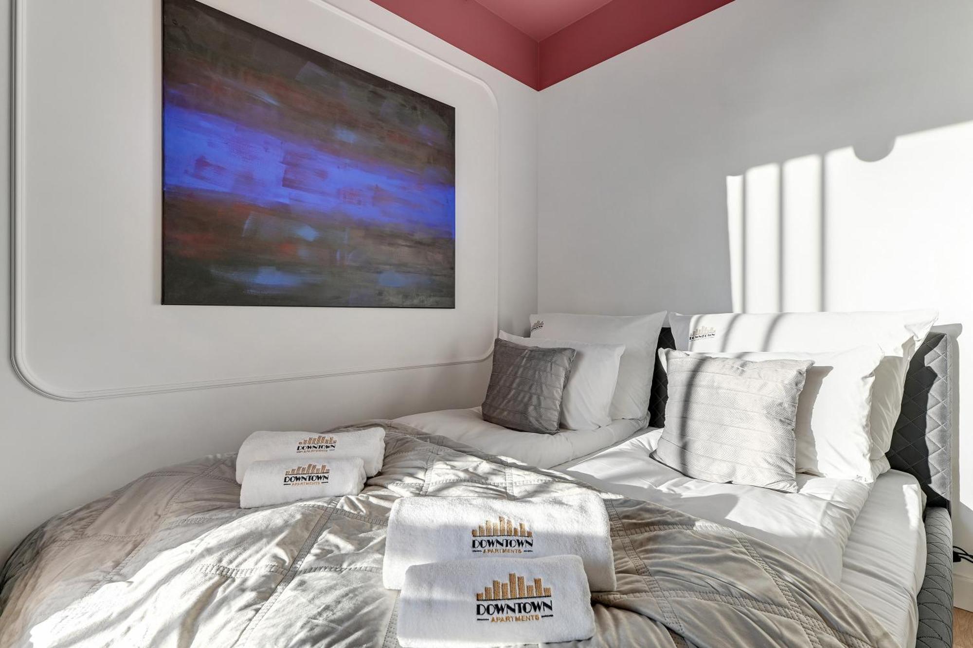 Aura - Riverside & Parking By Downtown