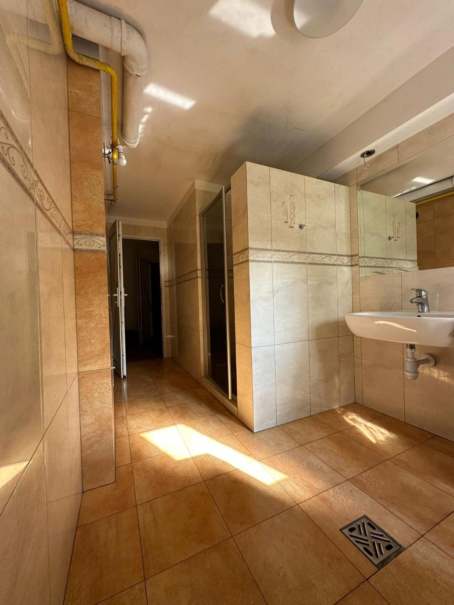 Shiba Homestay