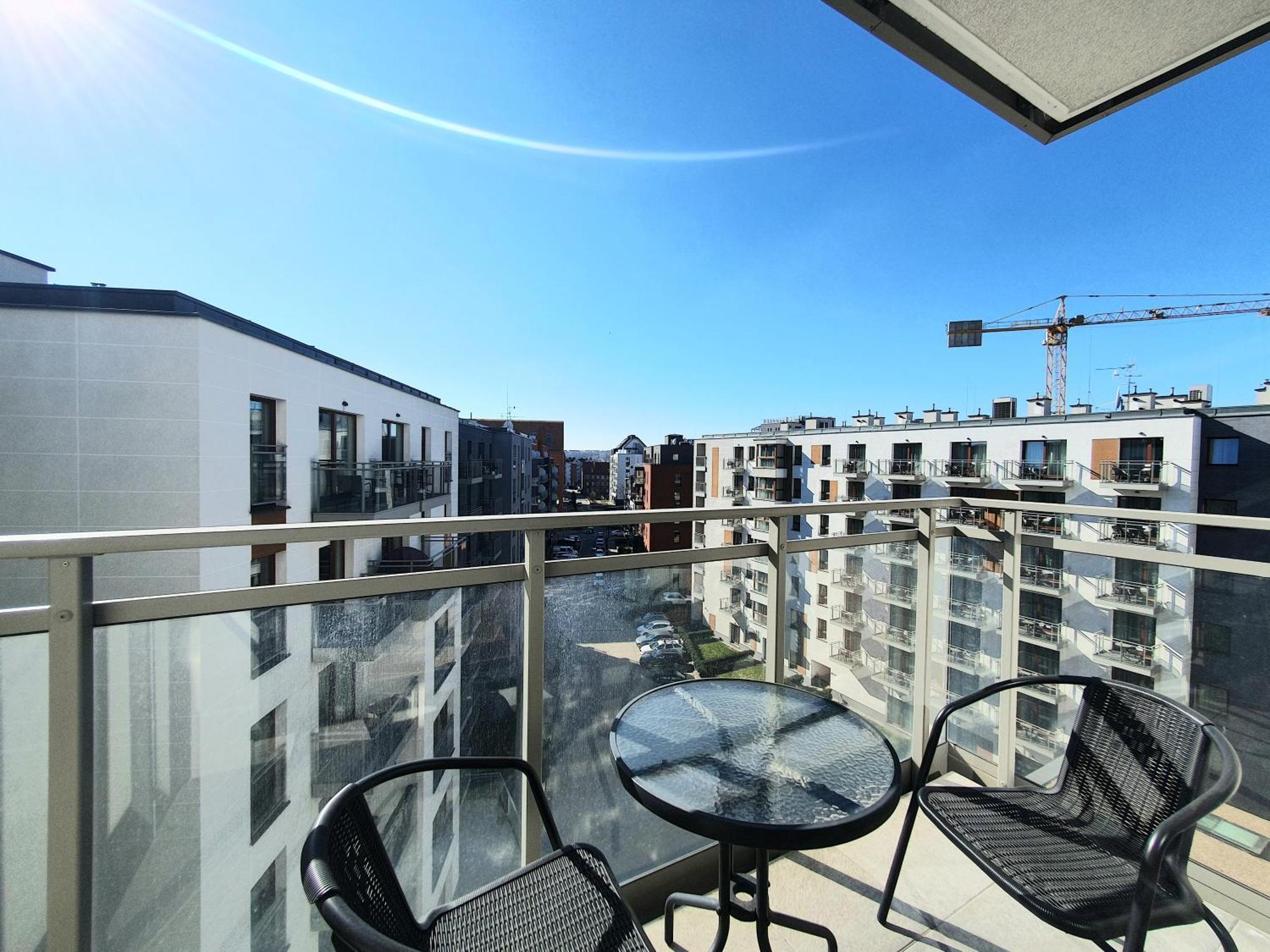 Live & Travel Number 1 Apartment