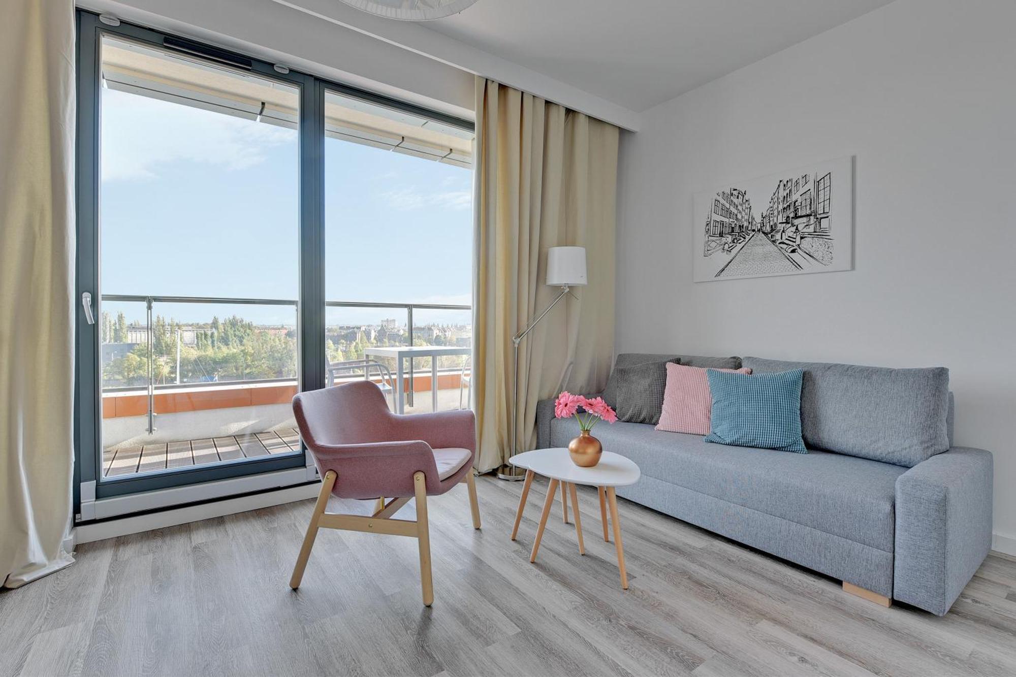 Leilighet Blue Mandarin Riverside *