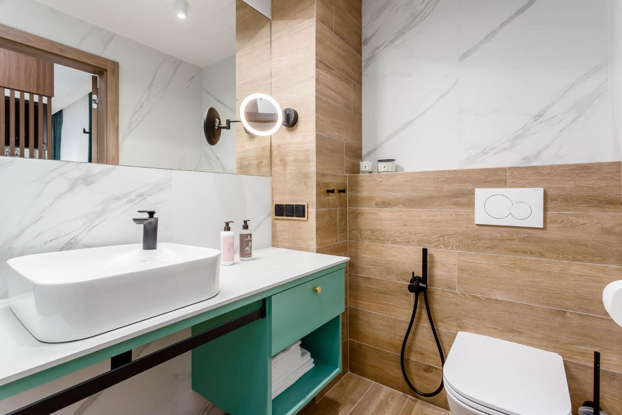 Deo Plaza By Rent Like - Old Town Aparthotel *