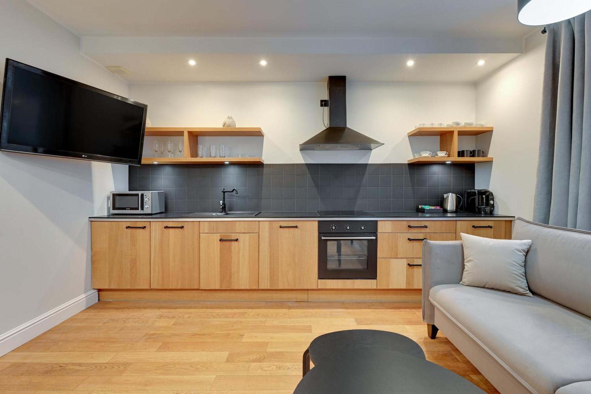 Waterlane Riverside Spa, Pool & Gym By Downtown *