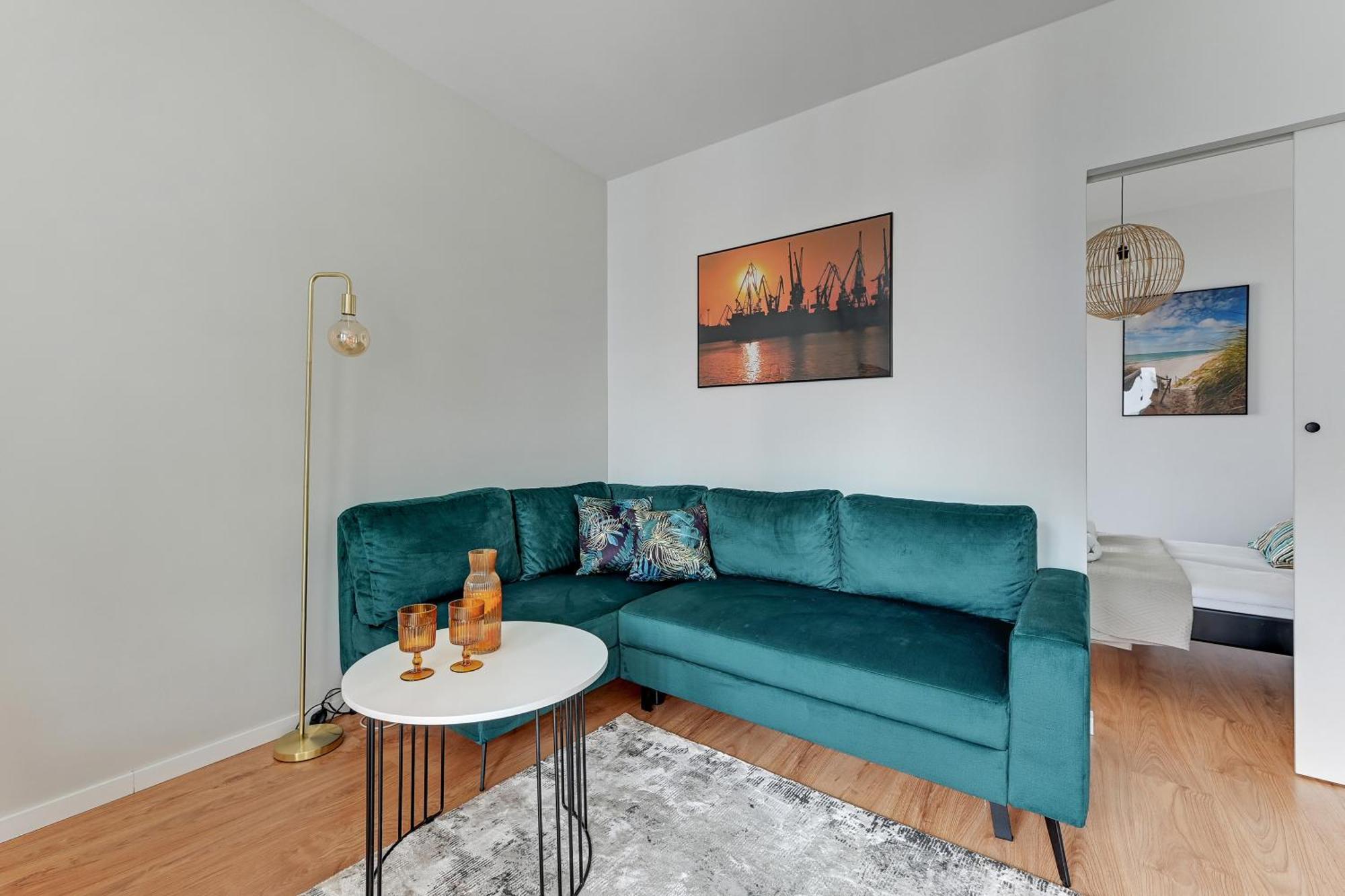 Aura 40 Center By Downtown