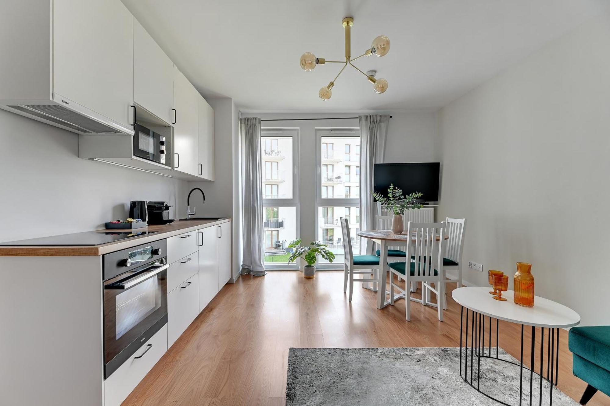 Aura 40 Center By Downtown Apartment