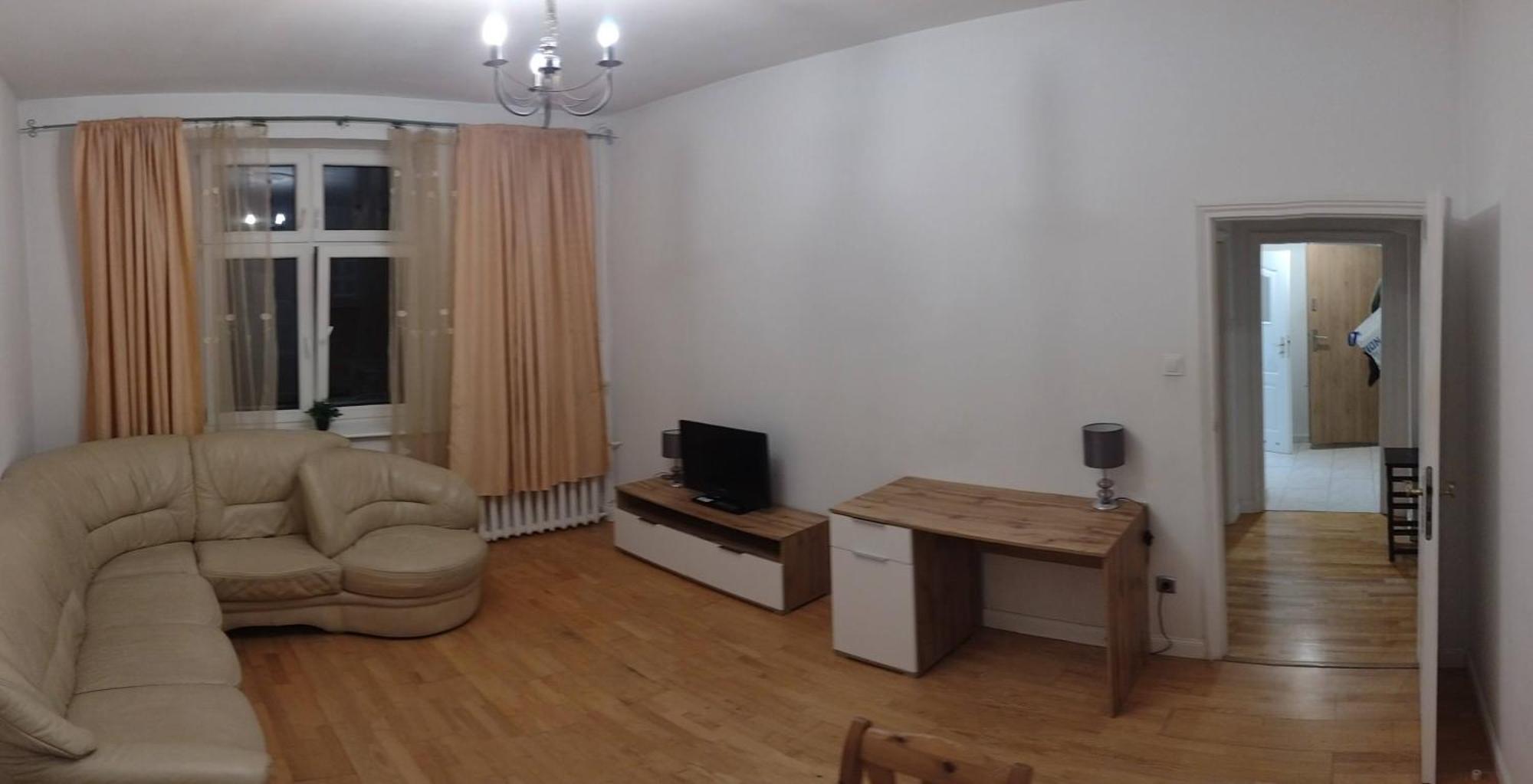 Lakowa Apartment *