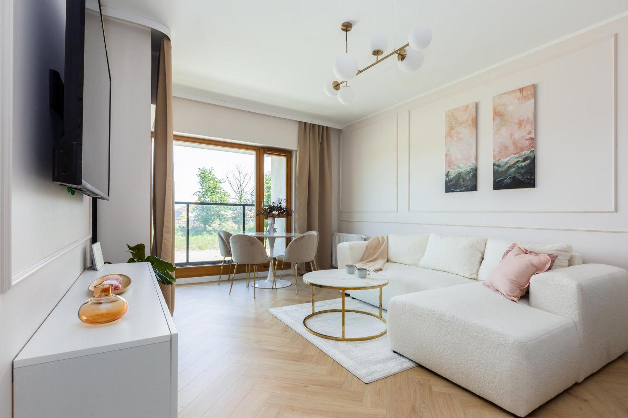 Motlava Bliss - Gym, Sauna & Parking *