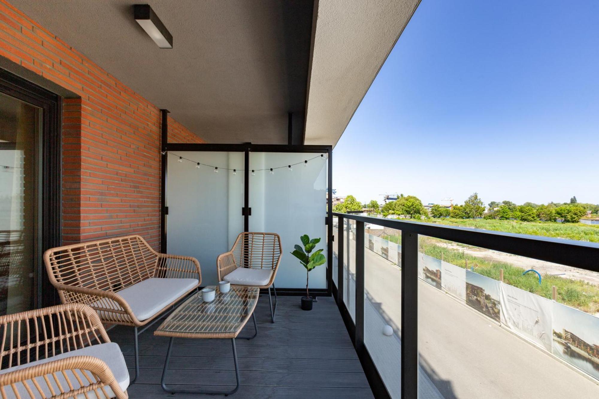 Motlava Bliss - Gym, Sauna & Parking *